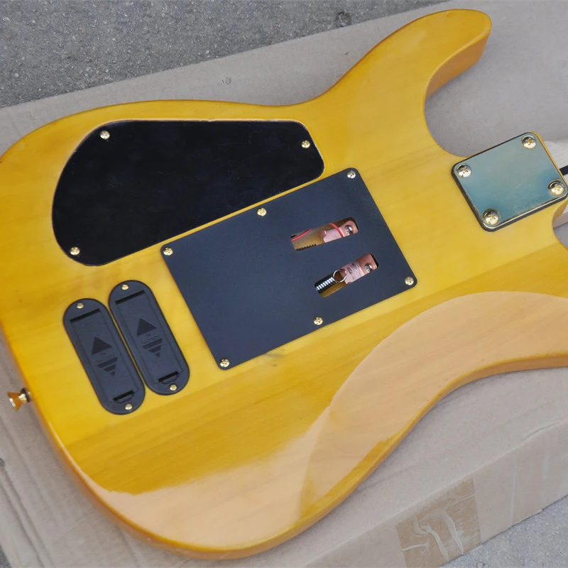 24 High Quality Double Shake Electric Guitars Cloud Pattern Yellow Active Pickup OTGT-2077
