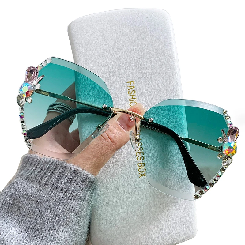 

Cat Eye Women Square Sunglasses Drop Shipping Rhinestone Frame Lady's Diamond Oculos Brand New Fashion Sun Glasses UV400 Oculos