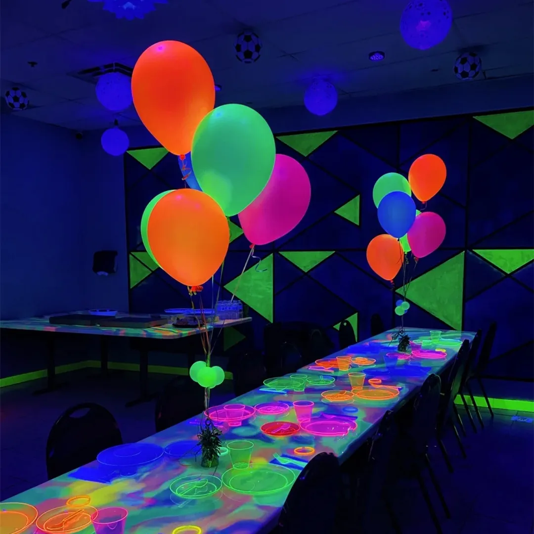 10 Inch Fluorescent Party Decration Balloons 100pcs Neon Glow Reusable  Balloons