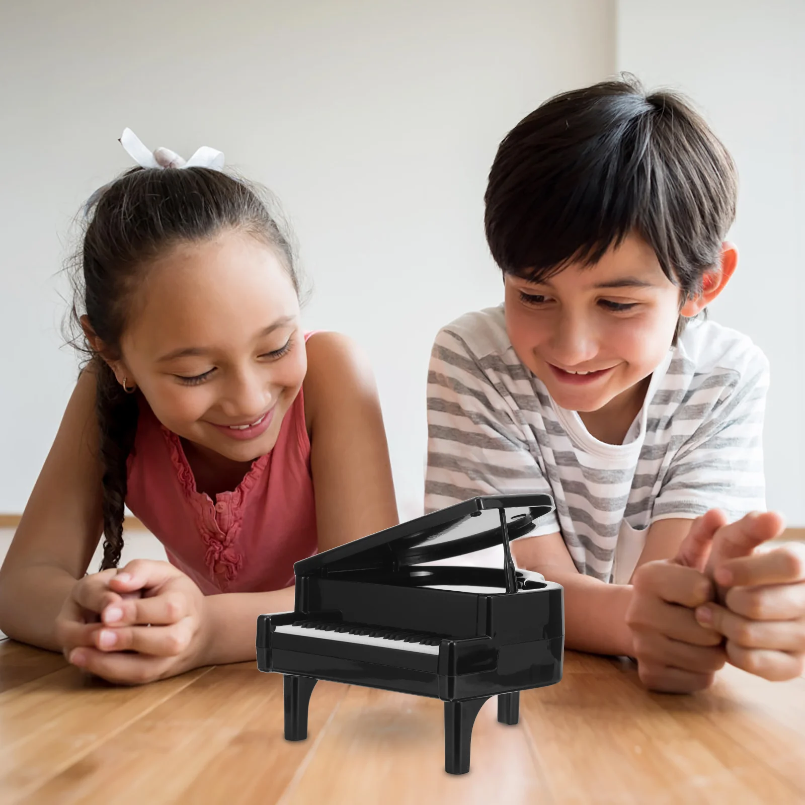 

Creative Children's Piano Piggy Bank (black) for Kids Figurine Money Pot Decorate Cute Lovely Plastic