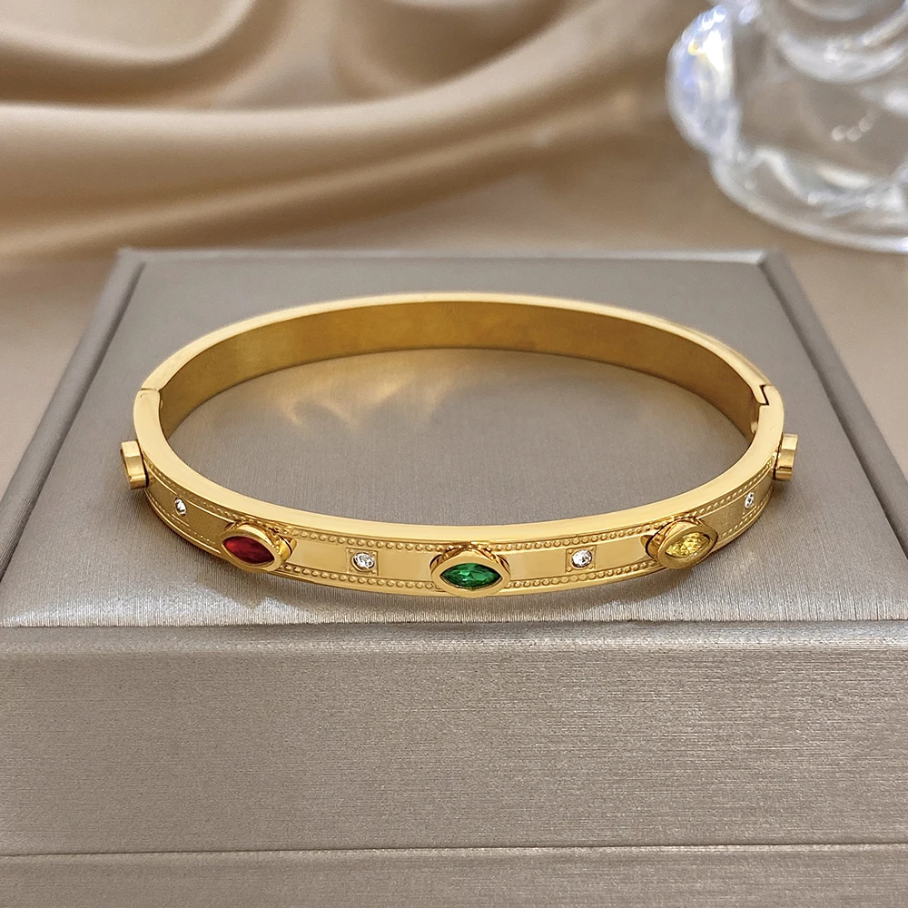 bracelete feminino dourado