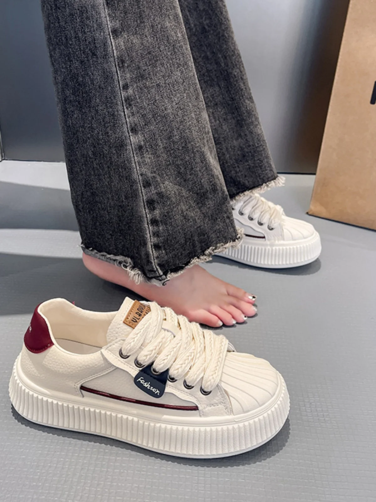 

Кроссовки женские спортивные, повседневная обувь на платформе, круглый носок, клоги, разные цвета, лето-осень 2023