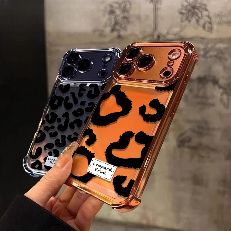 Retro Leopard Print Transparent Phone Case