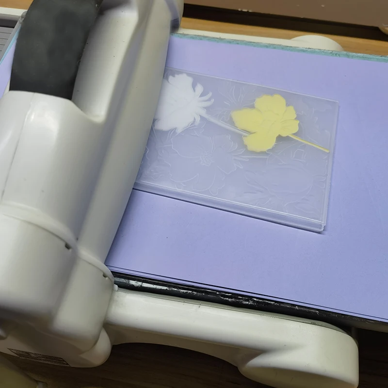 Embossing folder sea anemone bouquet 3d relief folder and mold for DIY greeting cards paper scrapbooks stamp free metal cutting molds