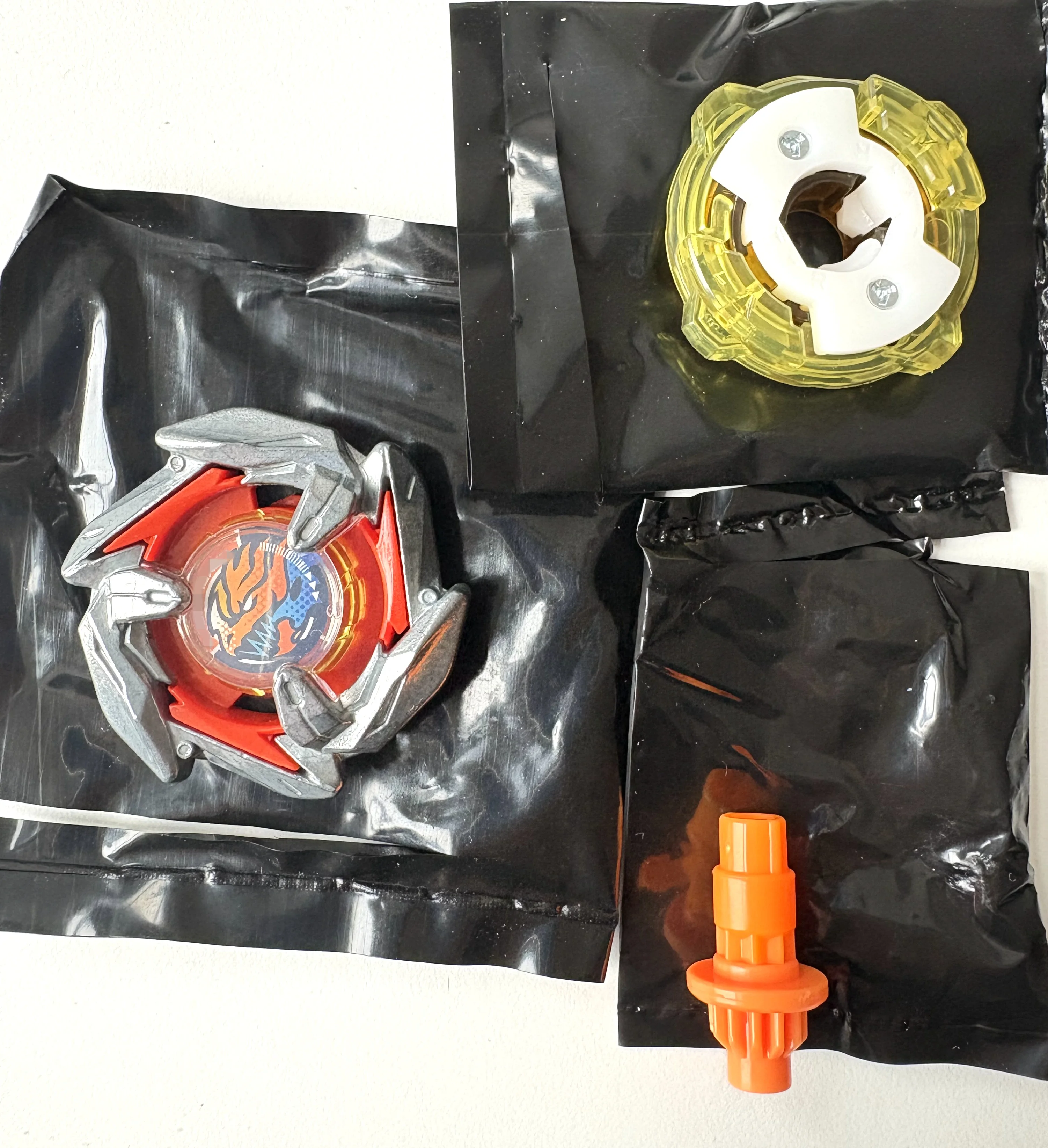Beyblade toys GENUINE beyscollector BX-31-04 Dran Dagger 4-70P Booster
