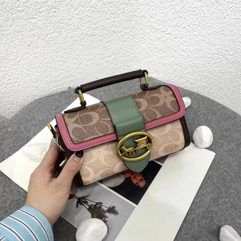 حقيبة كتف قطيفة فاخرة مربعة