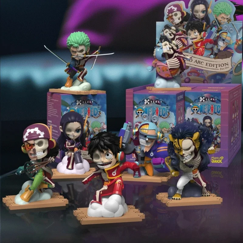 Genuine Mighty Jaxx One Piece Eighth Generation Admiral Half Was