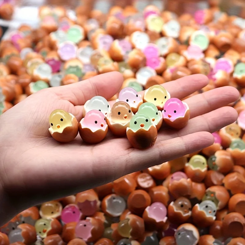 

20pcs Mini Luminous Eggshell Chicken Resin Statue - DIY Fairy Garden Plant Decoration - Multi-color Mixed Pack