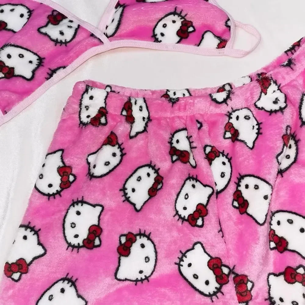 Hello Kitty ladies Pajama Two Piece Sanrio Anime Kawaii Women Home Underwear Cute Summer Beachwear Bra Shorts Girl Bikini 4