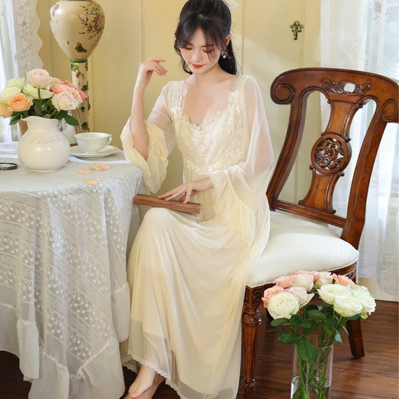 IRENE TINNIE New Lady Autumn French Lace Modal Pyjamas Court Princess Breast Cushion Homewear Long Sleeve Mesh White Nightdress