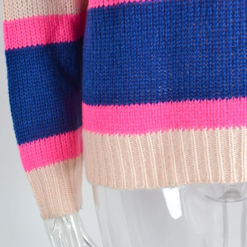 Рисунок 4 - Женский трикотажный пуловер с круглым вырезом