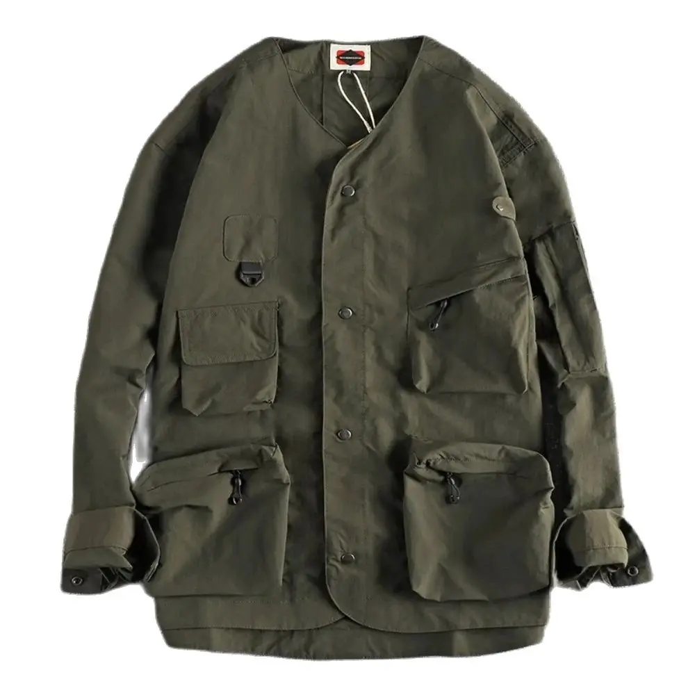 Moda Autunno Must-Have: Camicia Da Lavoro Classica Con Aggiornamenti Retrò Moderni