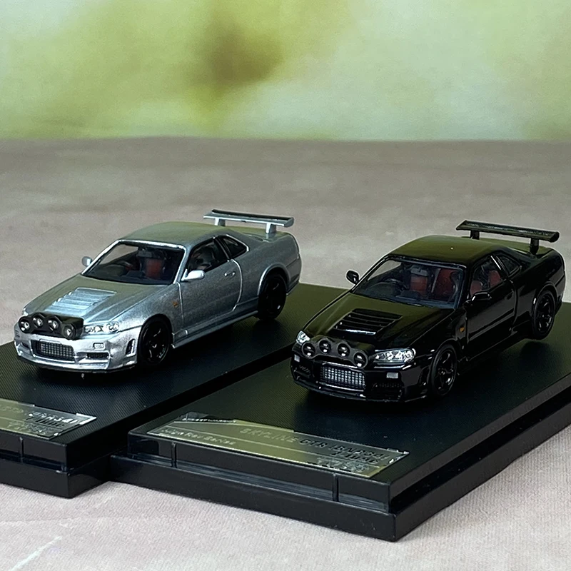 

Модель автомобиля из сплава 1:64 Street оружия SW GTR R34 Skyline