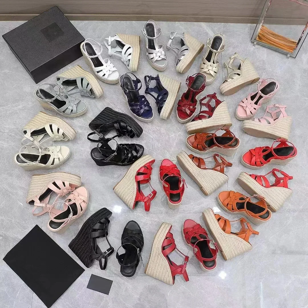 

Босоножки женские на высокой танкетке, модные туфли с ремешком и пряжкой, пикантные сандалии-гладиаторы в римском стиле, вечерняя Классическая обувь с открытым носком, лето