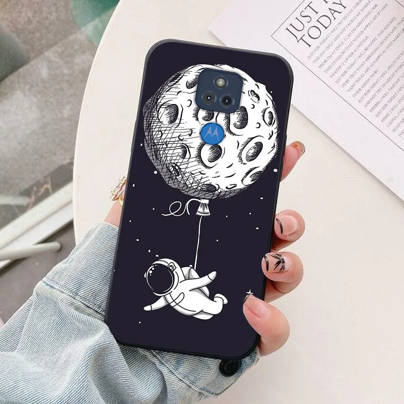 Sleek Silicone Protective Case for Motorola G Play 2021 - Fashionable TPU Back Cover Bumper