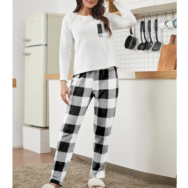 

New Autumn And Winter Women's Warm Long Sleeved Pajama Suit Plush Flannel Plaid Trousers Casual Home Clothes
