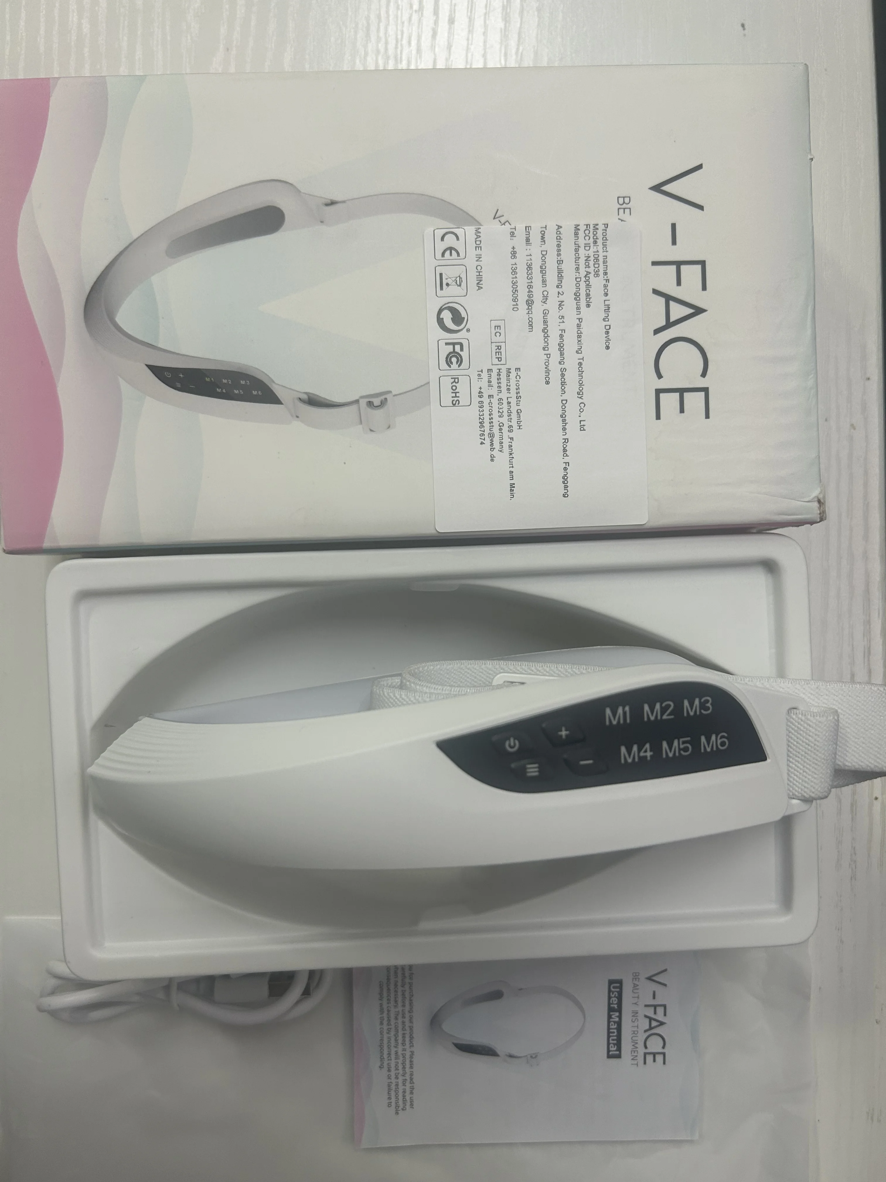 EMS Microcurrent Face Lifting Massager V Line Facial Slimming Machine Lift Up Tape Double Chin Remoer Skin Tightening Beauty