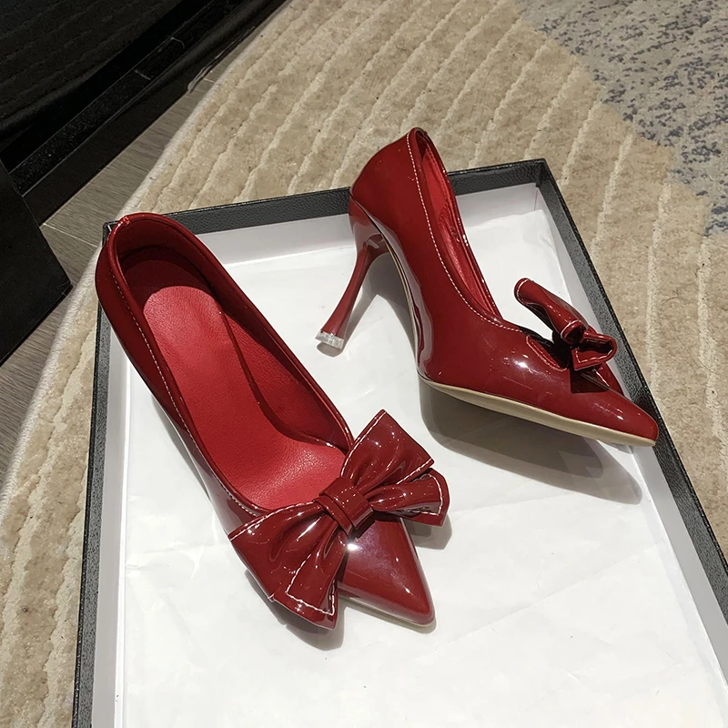 Red Sweet Bowtie Style Pumps Women Slip-On Crystal High Heels Shoes Woman Flock Pointed Toe Elegant Bridal Shoes Women Sandals