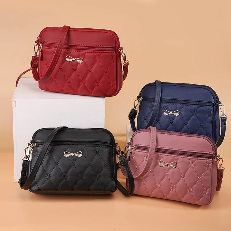 

New Love Embroidery Crossbody Bag Korean Version of Large Capacity Senior Sense Women's Bag Fashion Trend Shoulder Bag
