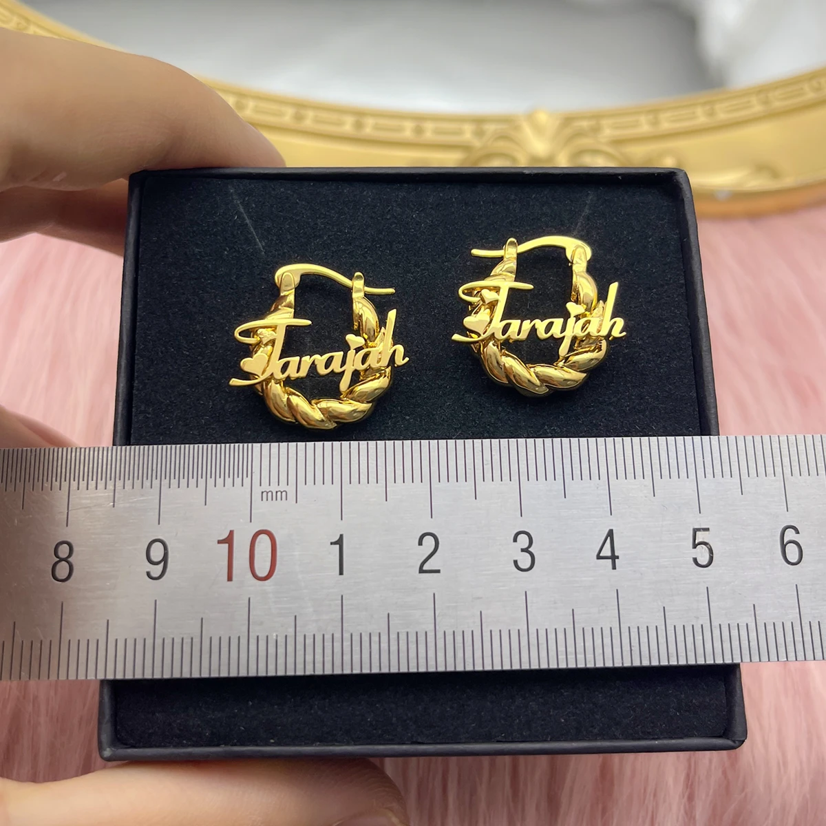 Kid Custom Name Earrings 18mm Twist Earrings Personality Stainless Steel Kid Earrings Letter Mini Hoop Small Name Earring Women electroplating gold metal membership card stainless steel mirror card personality mirror metal card