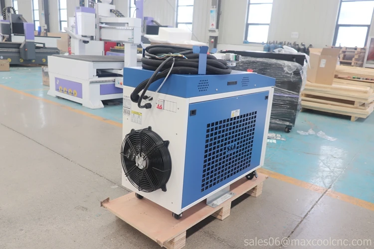 Metal Laser Cleaner Rust Removal SUP22C Head 1KW 1.5KW 2KW 3KW Handheld CW Fiber Laser Cleaning Machine