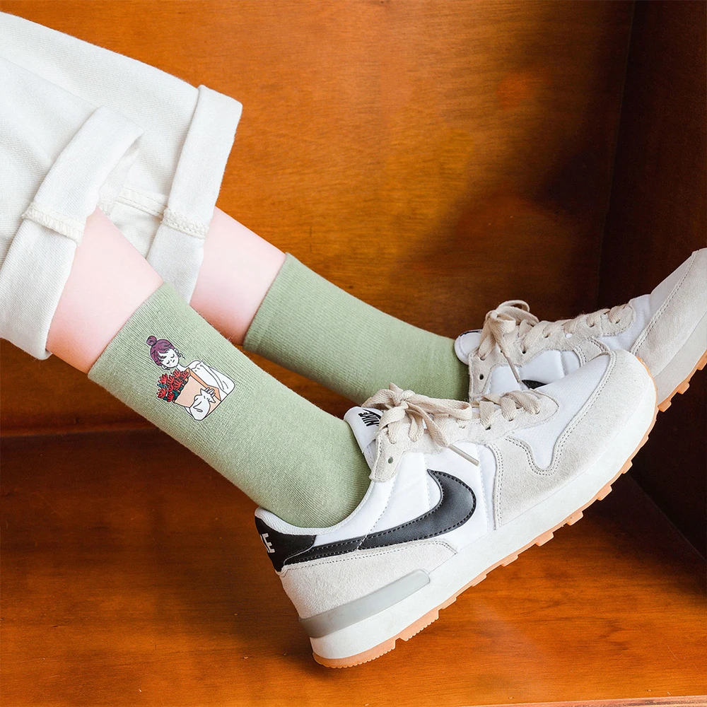 Pure Color Sports Candy Socks Women 3Pairs Cotton Cute Cartoon Girl Middle Tube Breathable Sock Wild Ins Comfortable Home Socks