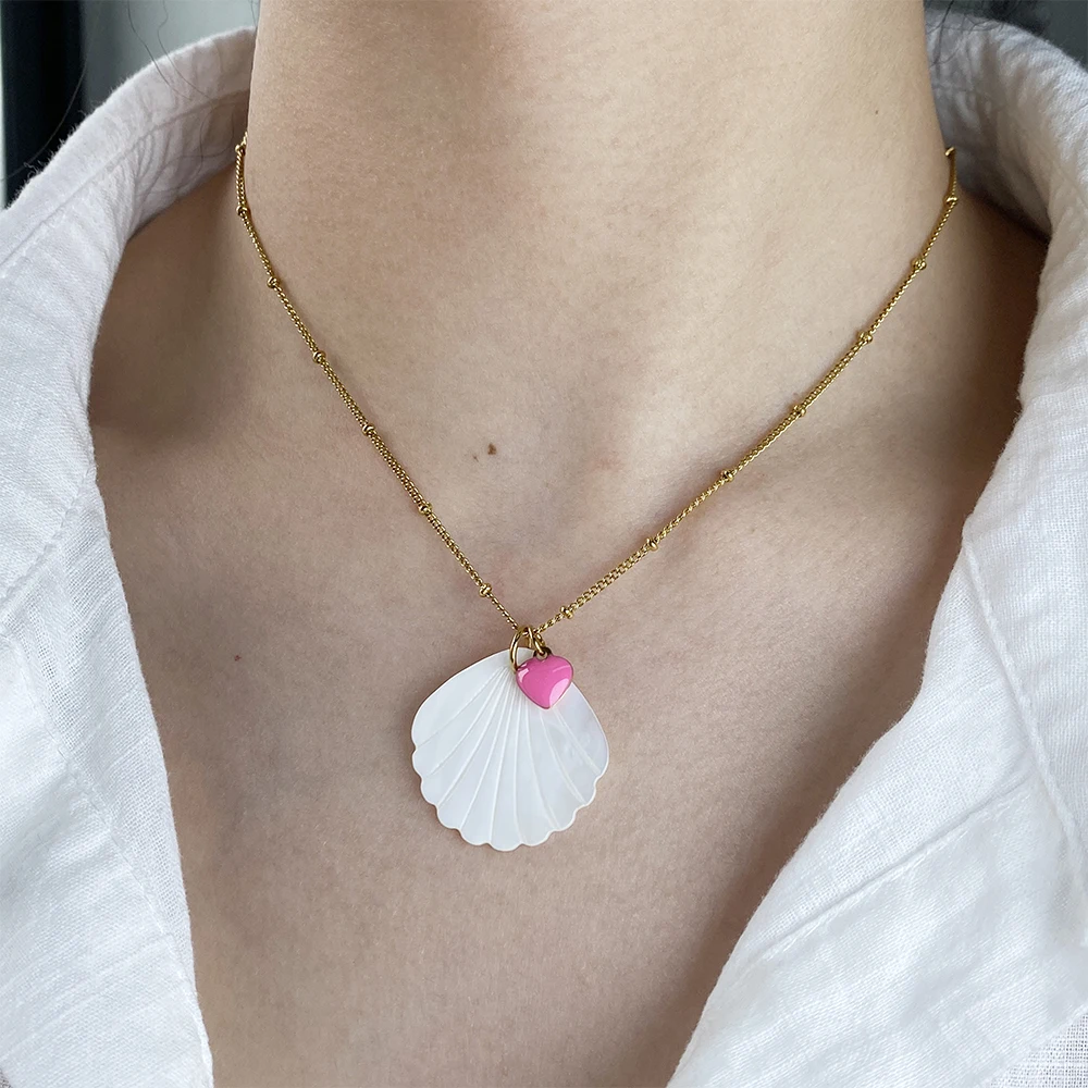 Anhänger Halskette für Frauen Edelstahl Goldene Kette Ginkgo Biloba Muschel herzförmiger Anhänger Damen Schmuckset Geschenk Trend