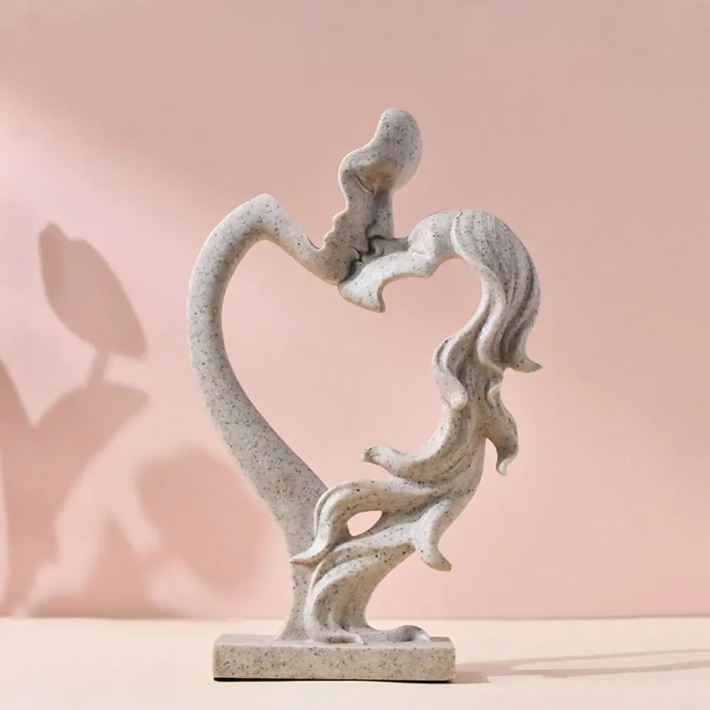 Anniversary Gift Nordic Style Couple Statue Abstract Heart Shape Kissing Couple Sculpture Romantic Lovers Sculpture Living Room