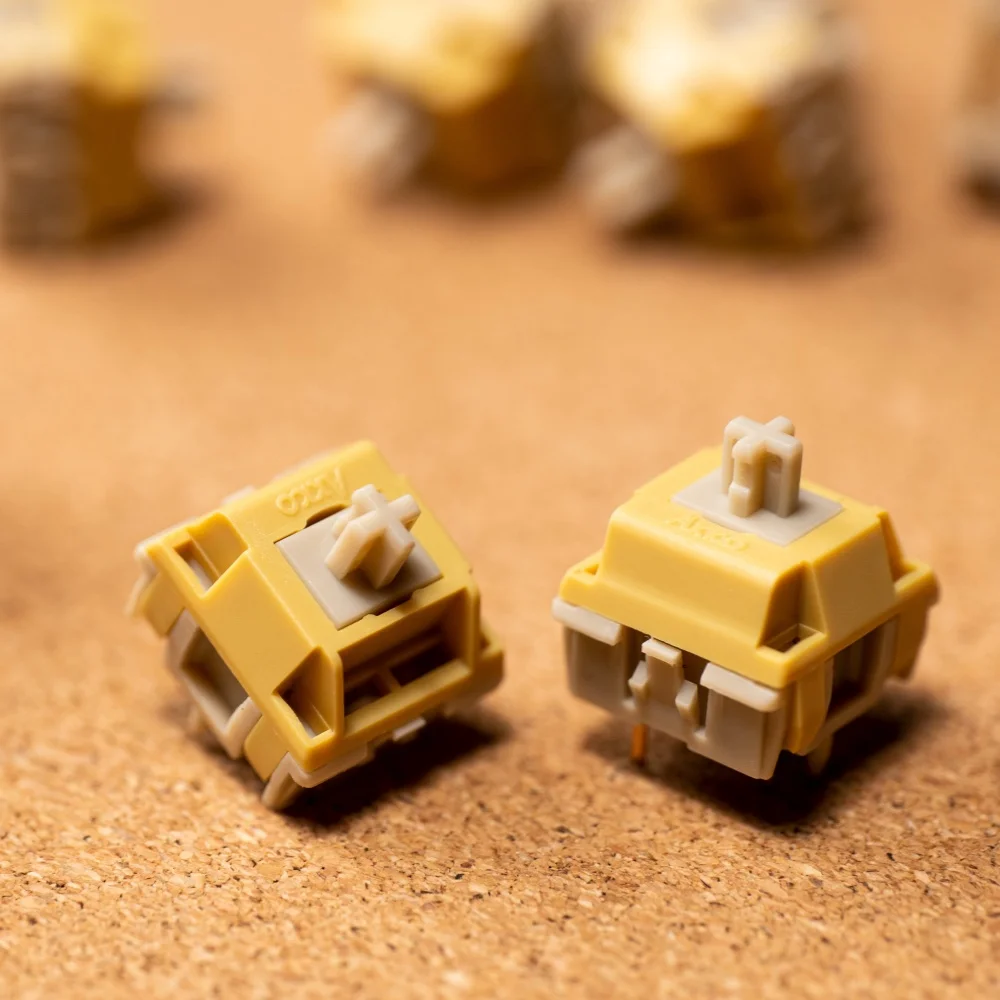 akko様 Akko 7th Anniversary RGB Wireless Gaming Keyboard; Cream