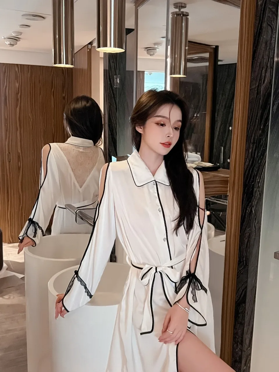 New style pajamas for women, simple white stock, home clothing, thin imitation silk cardigan, long sleeved pajama skirt