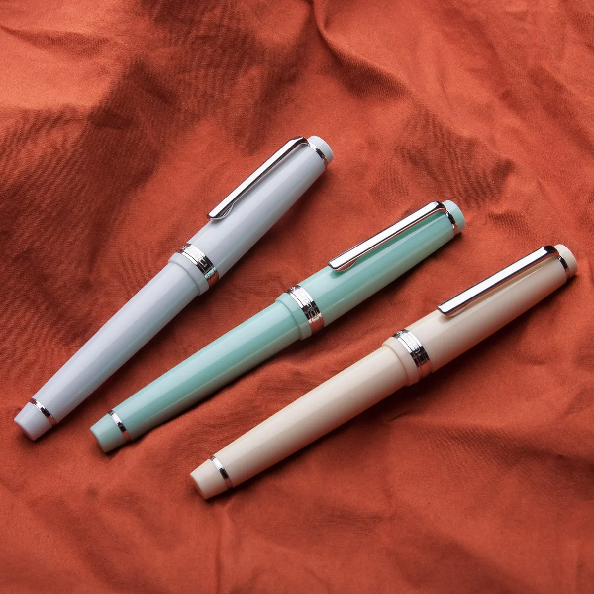 Jinhao 82 ż ÷ , ǹ Ʈ ũ 跲,  , ʱ, Ķ׶, 繫, б, A7282