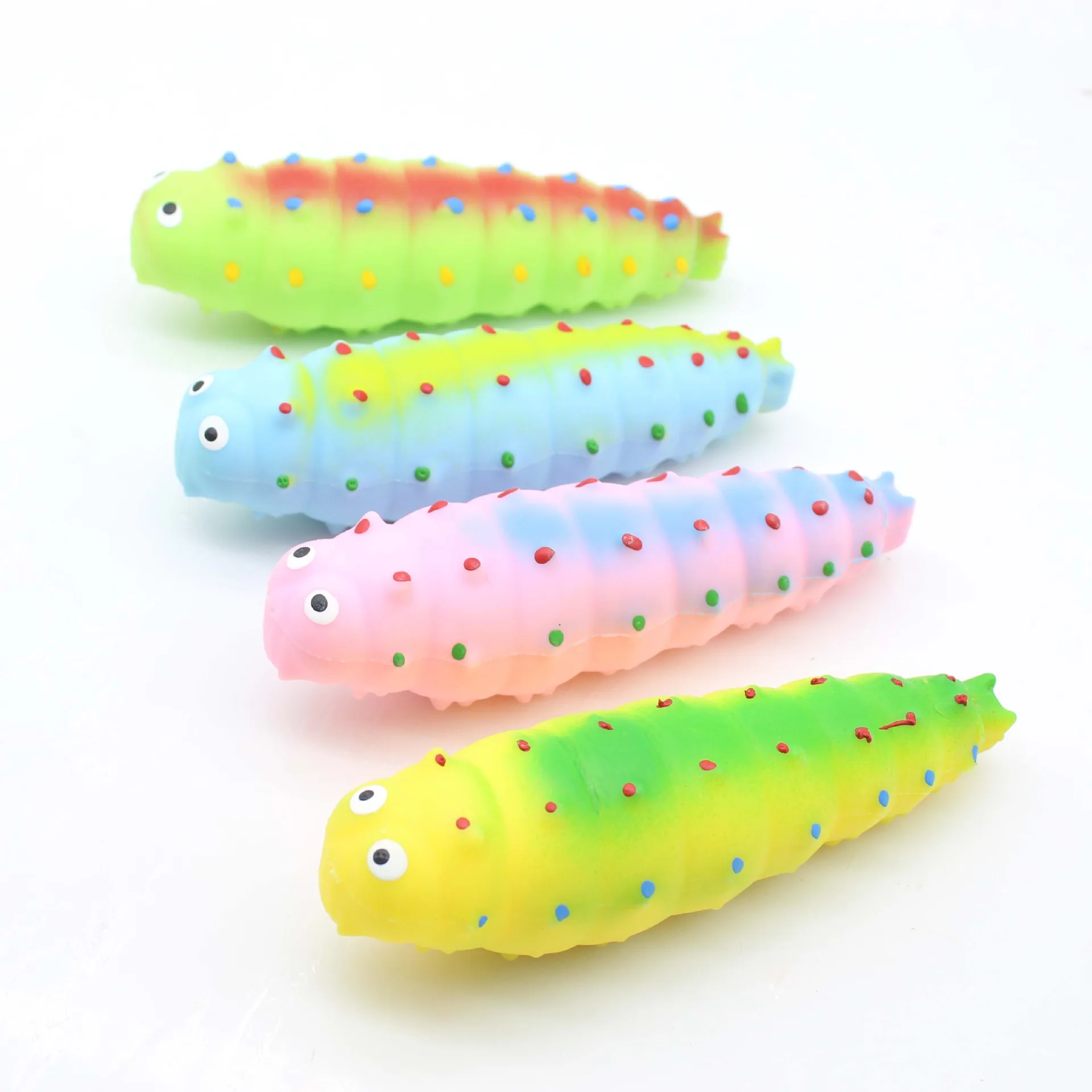 

New 1 Pcs Random Color Funny Decompression Toy Lovely Green Caterpillar Tpr Extrusion Spoof Pinch Caterpillar Children's Toys