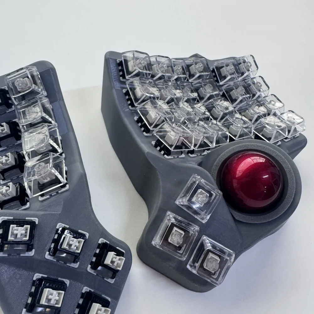 Charybdis Nano 完成品 無線化 Bluetooth 自作キーボード 初めての自作