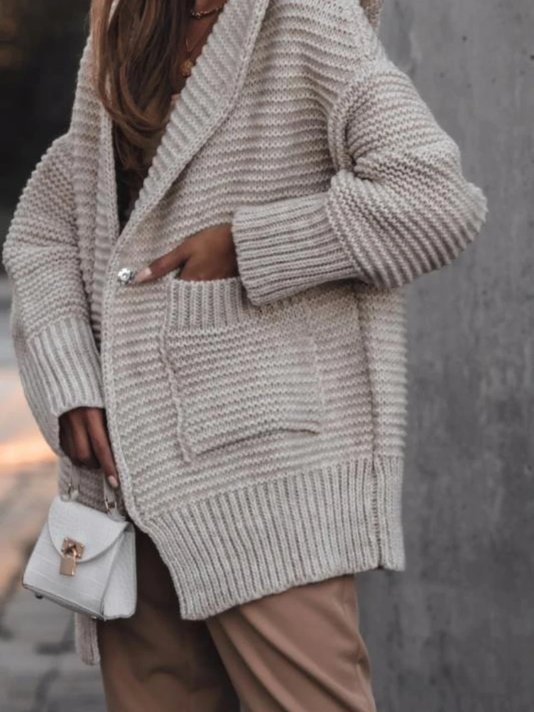 Autumn and Winter New Solid Color Women's Long-sleeved Cardigan Sweater Elegant Lapel Long-sleeved Pocket Loose Outer Coat