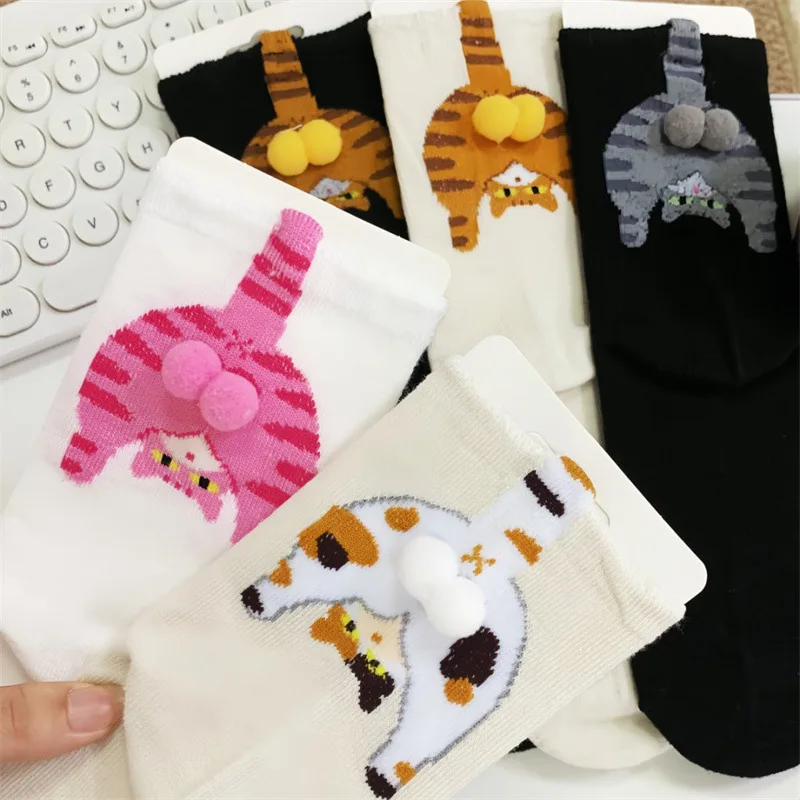 Katze Hoden Socken Frauen Verspielte Cartoon Abstrakte Crew Socken Baumwolle Bequeme Feuchtigkeit Absorbierende Mittlere Wade Lustige Socken – Detail 17