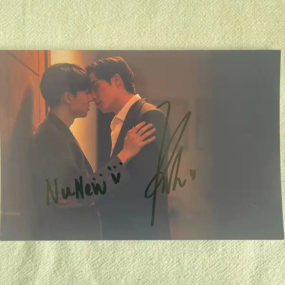ZeeNunew ดับแสงรวีTheMovie VIP特典サインポスターの通販 by