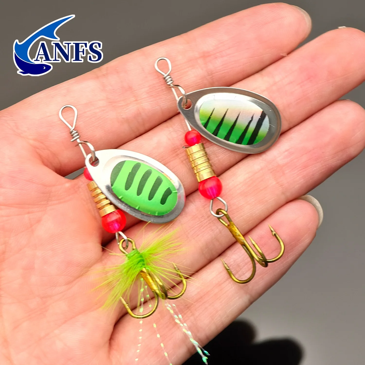 Close-up lures
