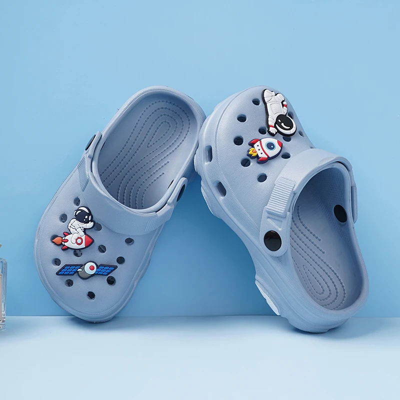 Summer Kids Sandals 3-15 Years Children's Slippers Baby Girls Shoes Non-Slip Clogs Cartoon Cute Infant Girls Sandals Boys Shoes kids sandals,garden clogs shoes