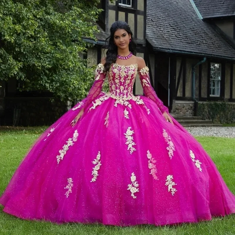 

Stunning Ball Gown Quinceanera Dresses Strapless Lace Appliques with Detachable Sleeve Sweet 15 Prom Gown Vestidos De 16 Anos