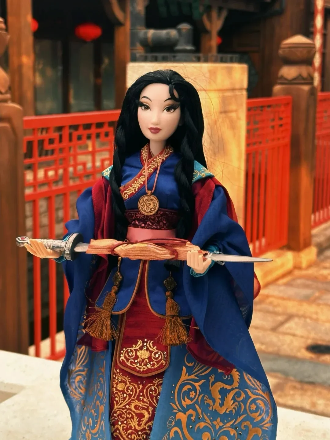 ディズニー ムーラン 磁器フィギュア アクションフィギュア ディズニー ムーラン 磁器フィギュア アクションフィギュア