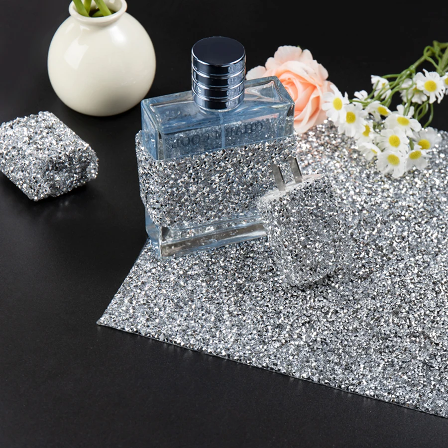 1pcs 24*20cm 자기 접착제 크리스탈 라인 석 스티커 스파클링 DIY 의류 액세서리 예술 공예 장식 스티커