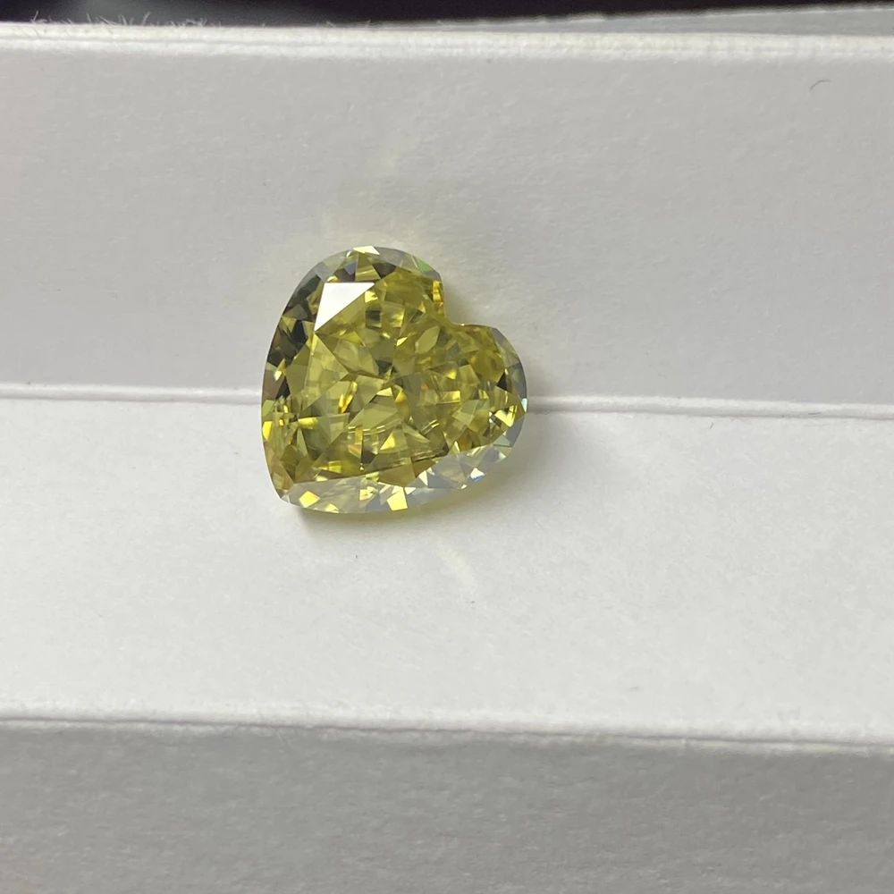 Mosanga Light Yellow Moissanite Heart Shape Loose Gemstone With GRA Certificate