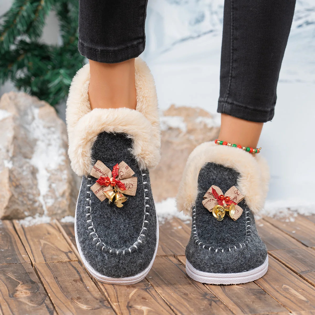 Women's Boots 2026 Hot Selling New Item Women's Winter Round Head Plush Warm Short Tube Flat Bottom Snow Boots Plus Size 43