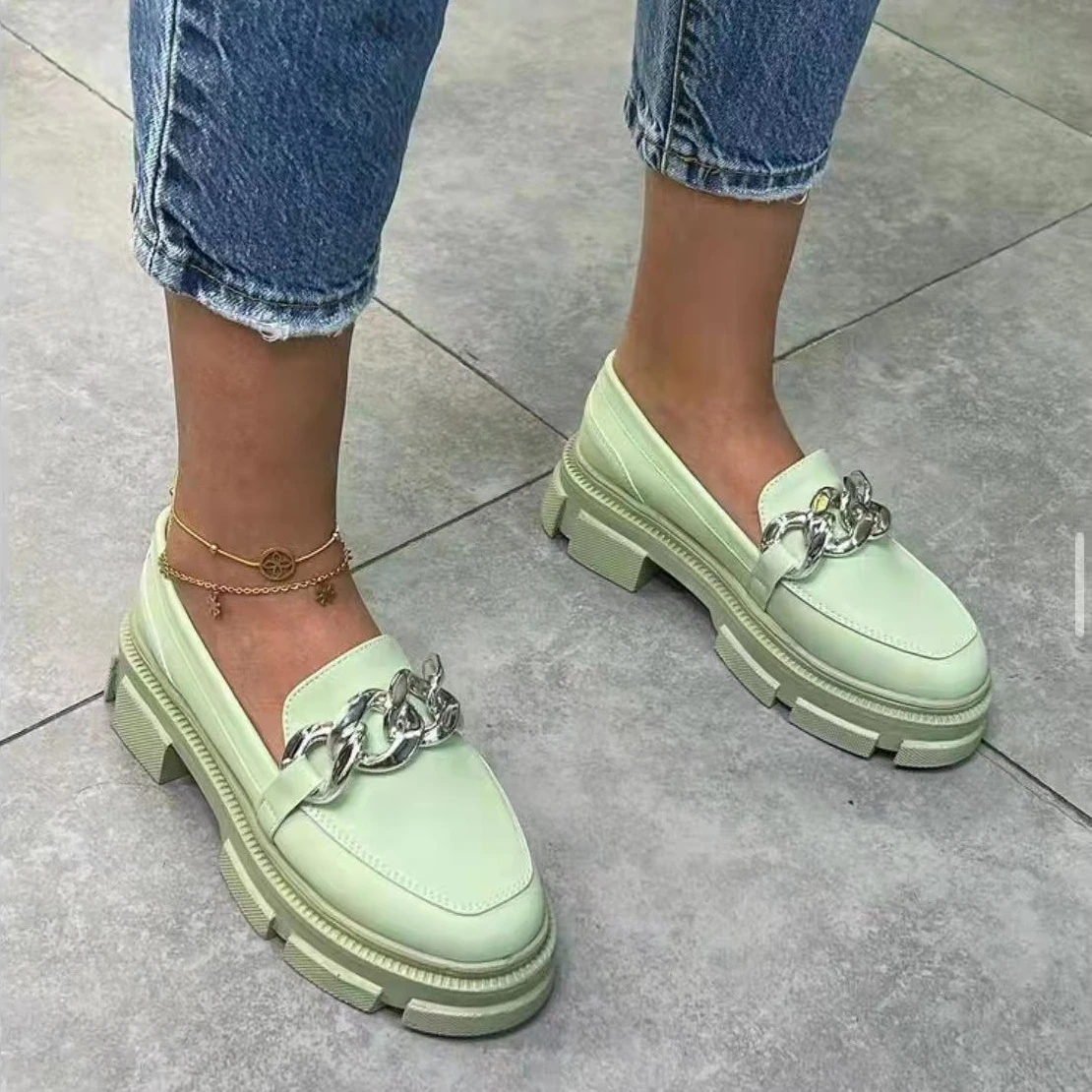 Leopard Women Shoes Metal Chain Spell Color Designer Shoes Fashion Platform Loafers New Size 43 Casual Lazy Sneakers Zapatillas