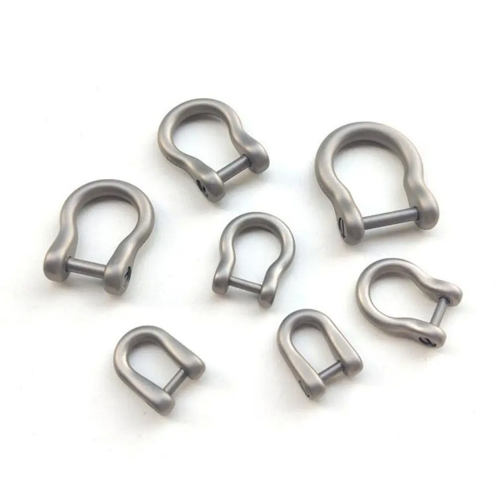 Titanium Alloy Multifunctional Carabiner and Keychain Hook