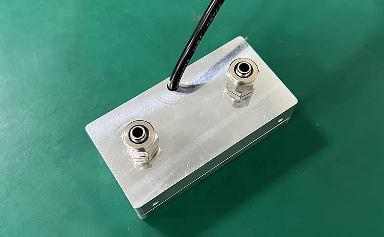 Description Picture 3 of itemWater cooled high-power UV LED white color nozzle curing lamp UV Led curing Lamp for Epson 6090 6045 ,A3 A4, TX800 XP600