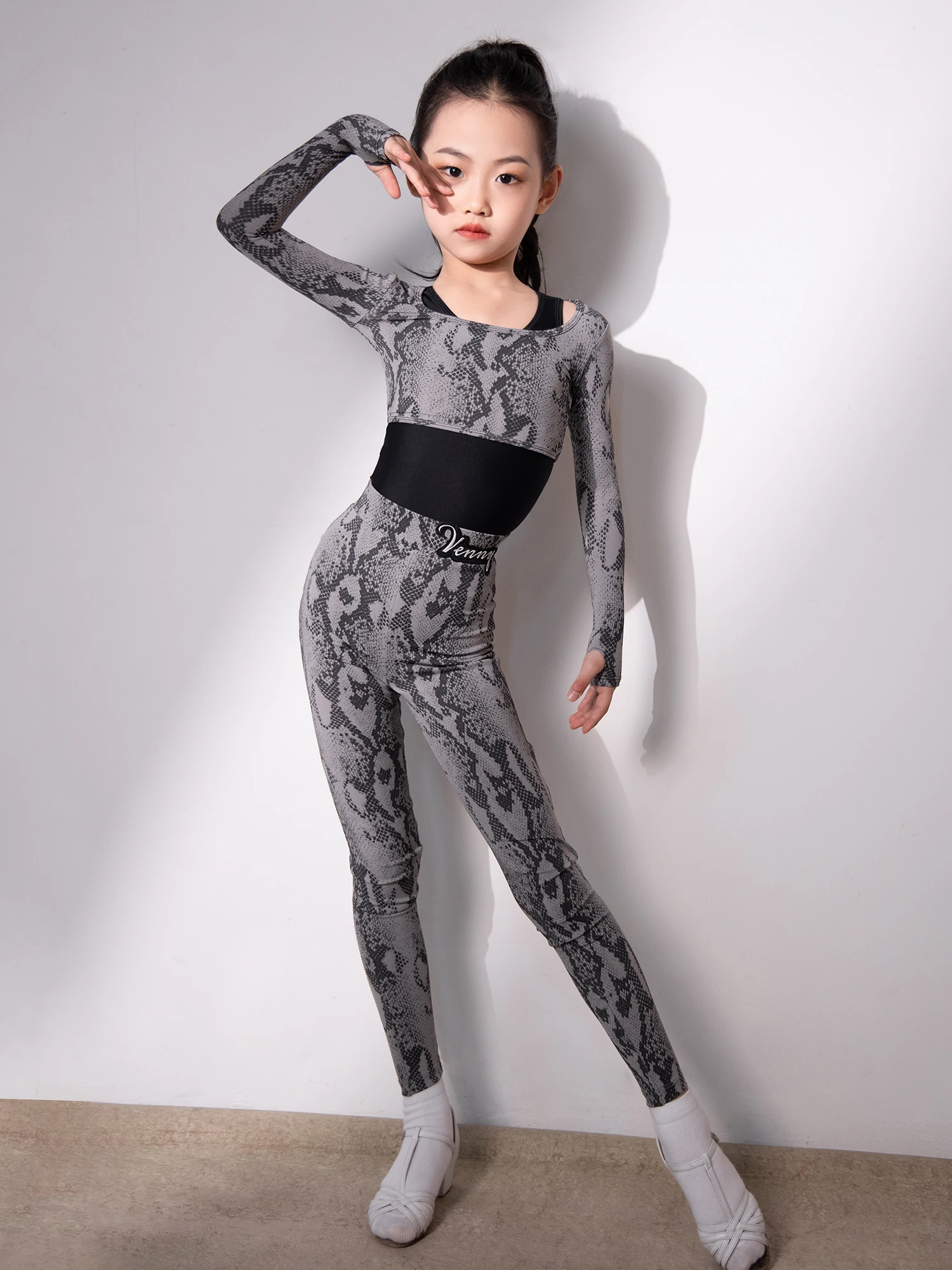 VENNY  Latin dance training dress,2023 fashion new style, pants long sleeves close, girls and children separate dance dress