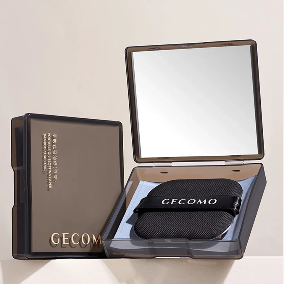 Bamboo Charcoal Oil Blotting Sheets with Case