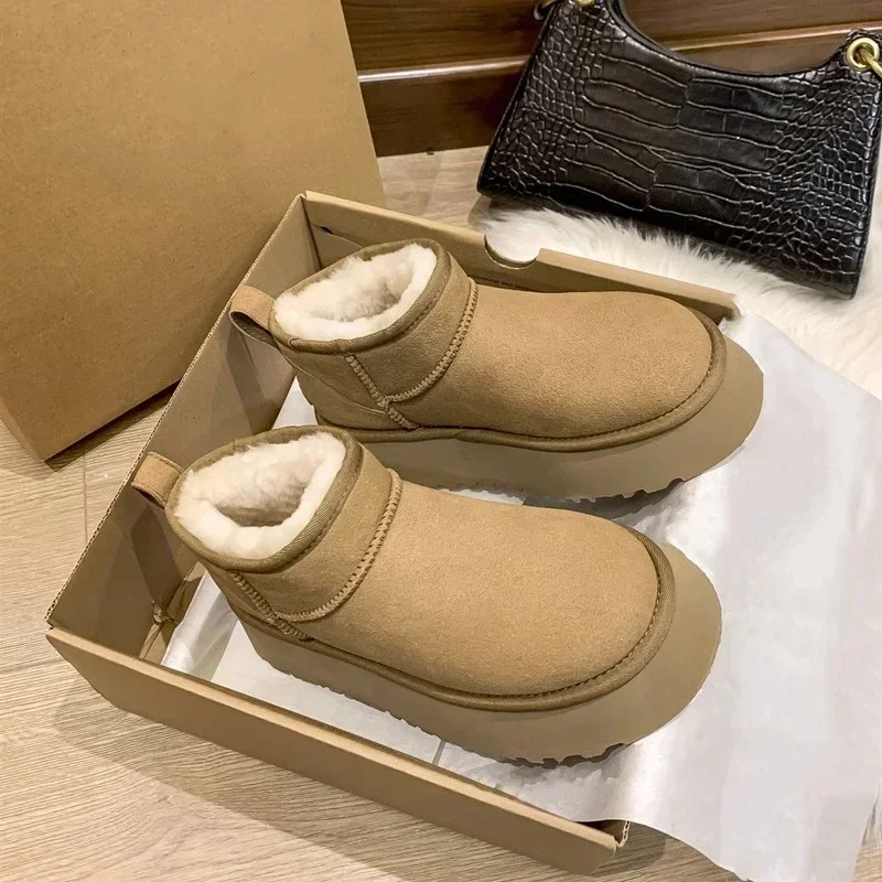 

Women's Rubbers High Winter Shoes Women Casual Women Autumn Boots Snow Winter Womens Faux Fur Botas Rainboots