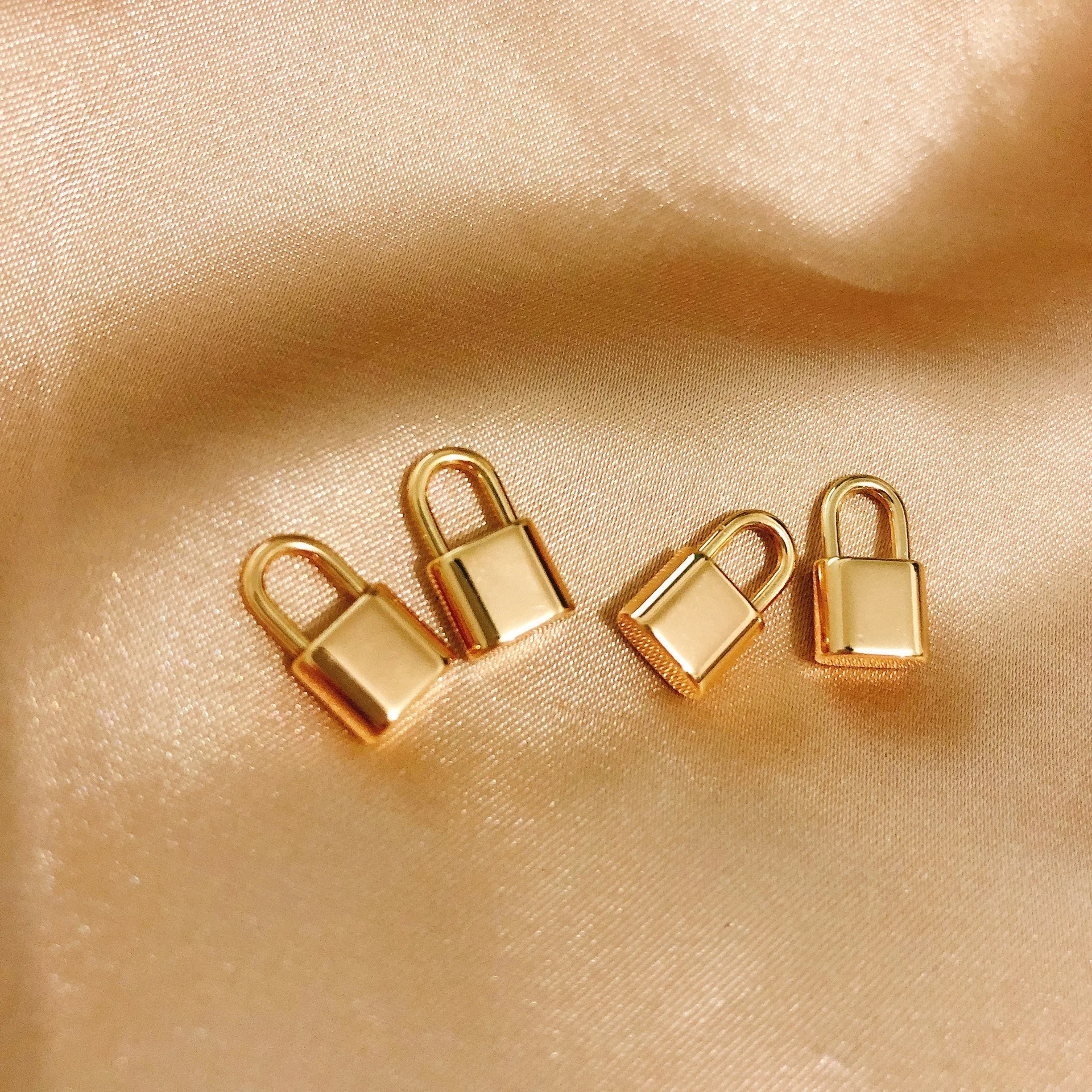 

3PCS 18K Gold lock Charms, Dainty Small lock Charm, Personalized Pendant, Jewelry Making Necklace DiY